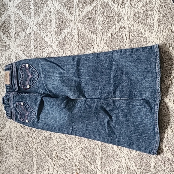 4 for $28 - Levi's Girls 3T Blue Boot Cut Adjustable Jeans - Picture 2 of 4